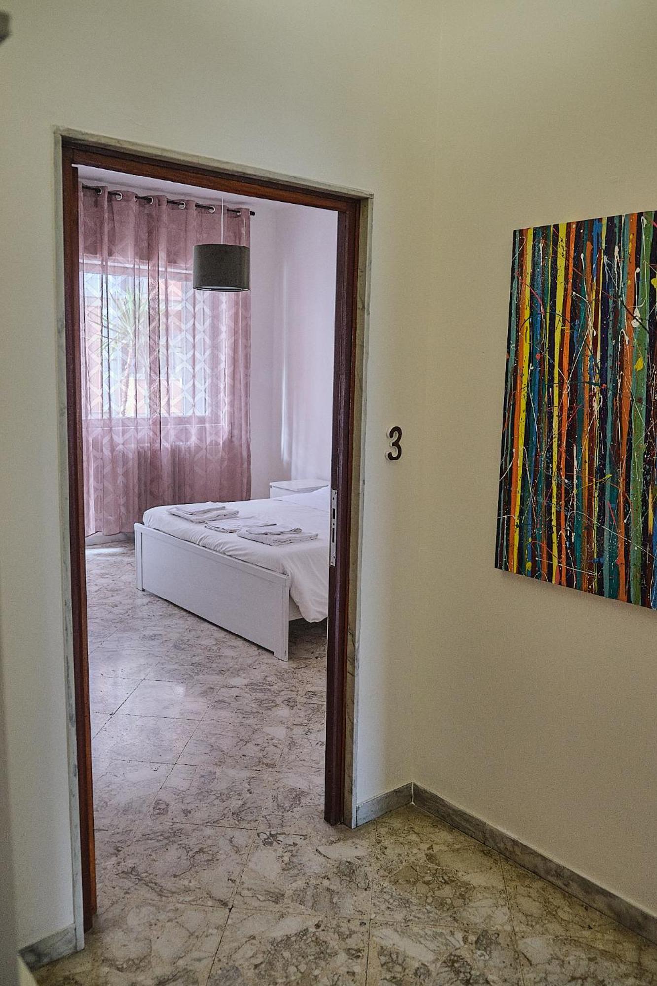 Kamila Guest House Bari Rum bild